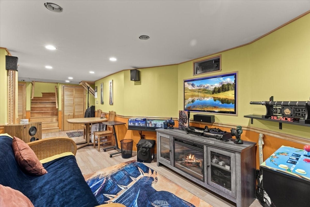 15 Whitten St, Boston, MA, 15 Whitten St, Boston, MA Photo #37
