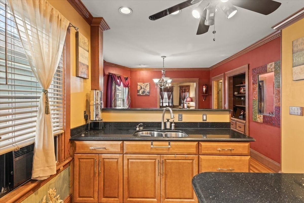 15 Whitten St, Boston, MA, 15 Whitten St, Boston, MA Photo #6