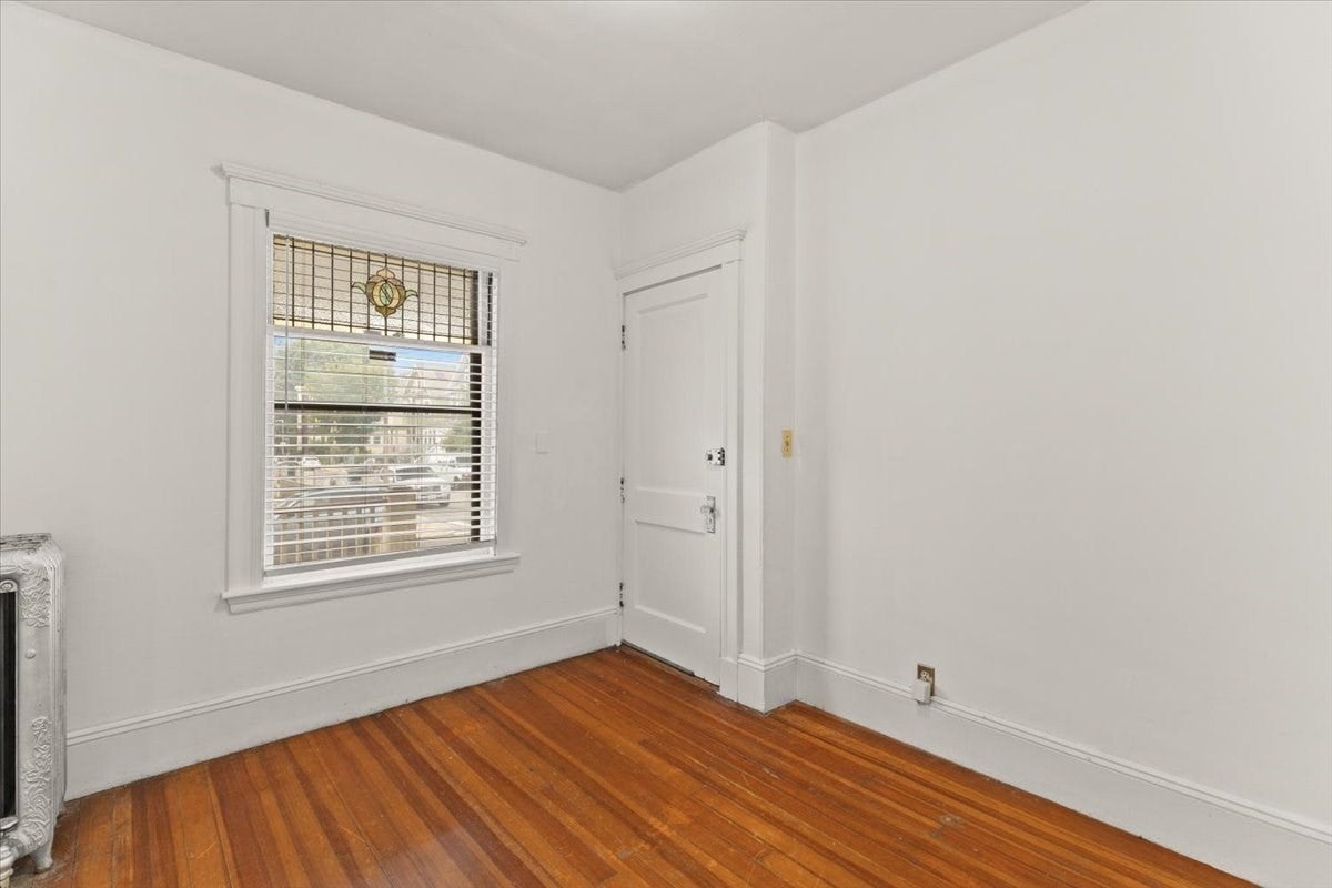 15 Whitten St, Boston, MA, 15 Whitten St, Boston, MA Photo #33