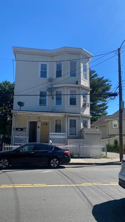 Photo of 409 Chestnut St #3, Lynn, MA 01902 (MLS # 73539032)