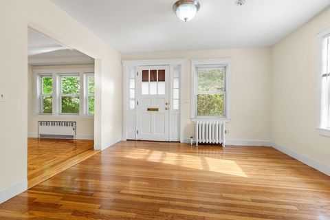 589-591 Washington St Brookline MA 02446