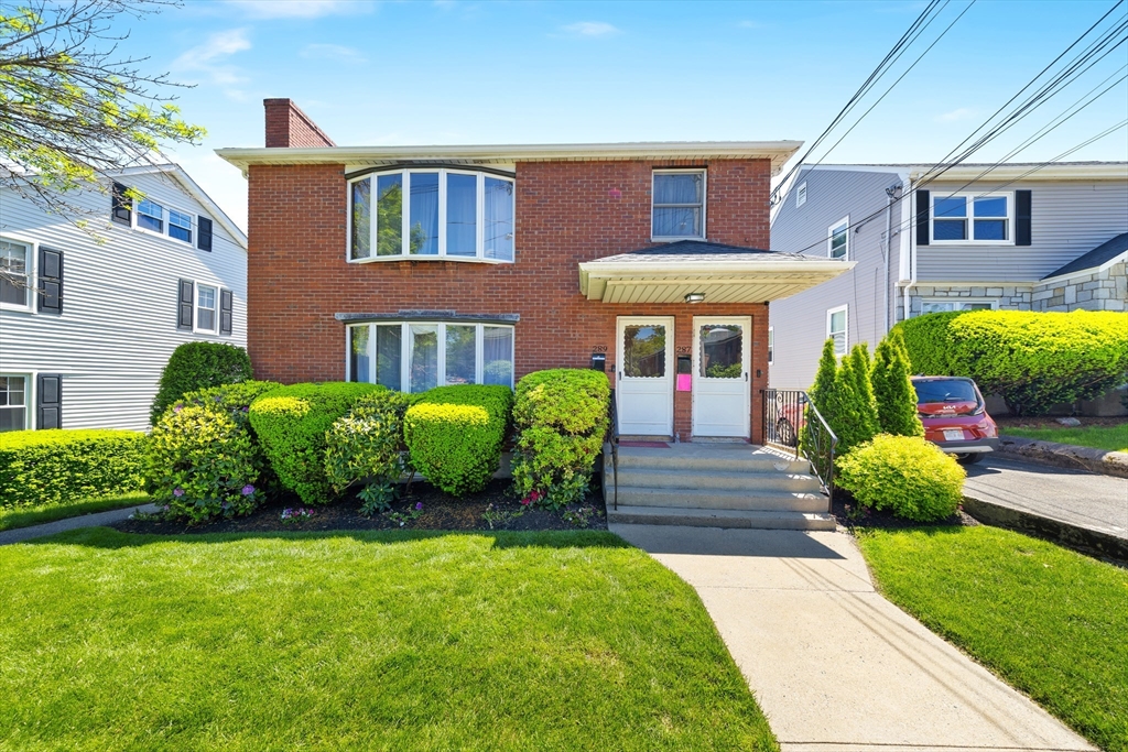 287 Lexington St