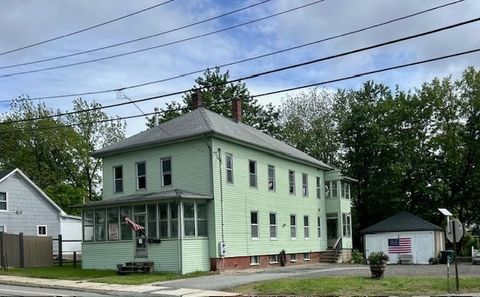209 Sterling St 2 Clinton MA 01510