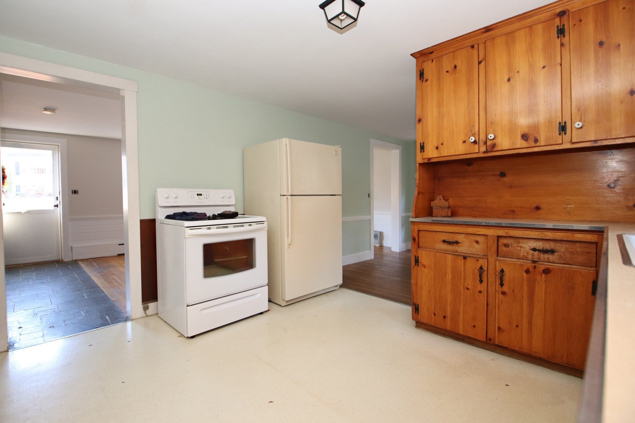 51 Old Nahant Road, Wakefield, MA Photo #6