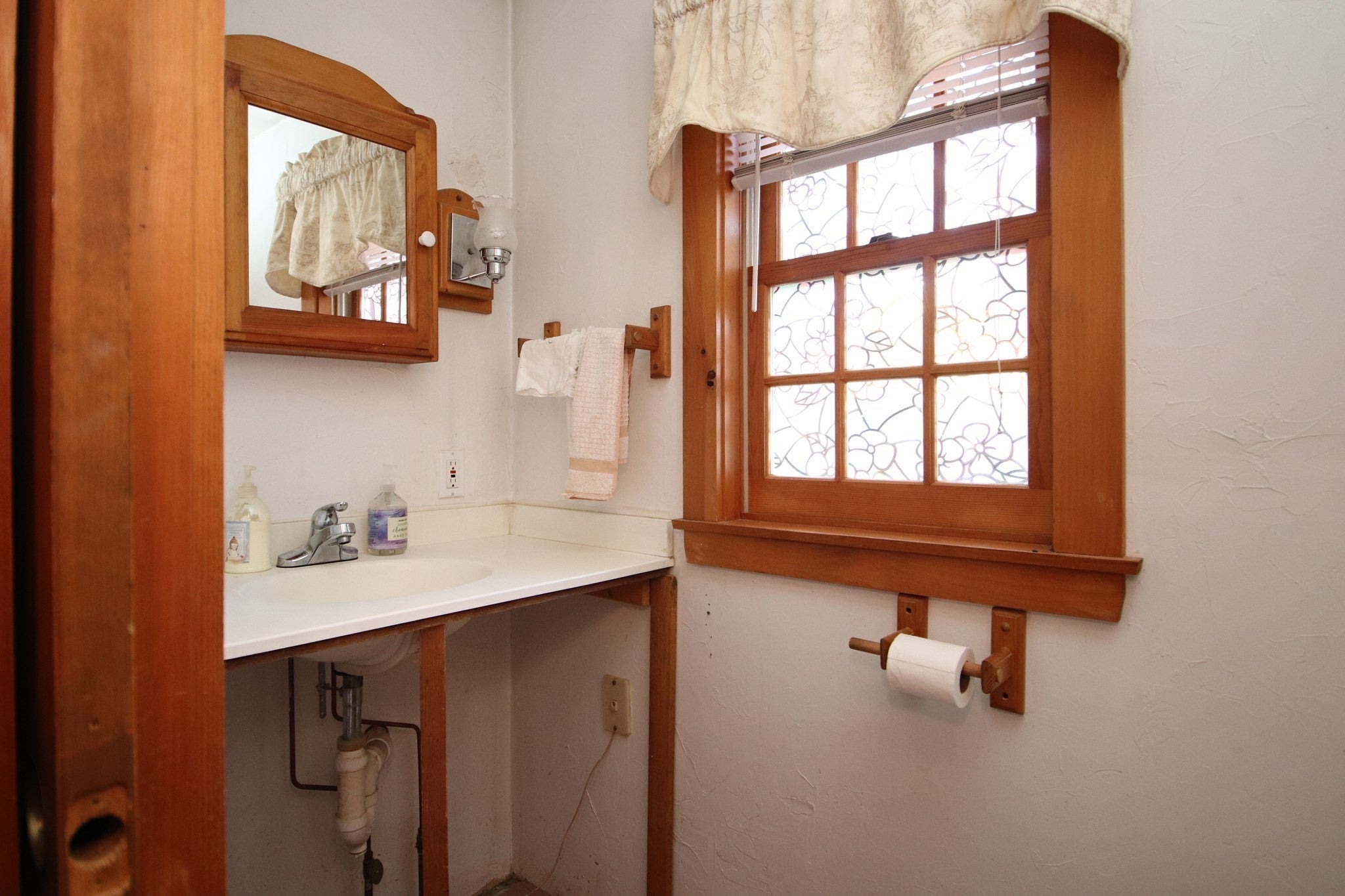 51 Old Nahant Road, Wakefield, MA Photo #16