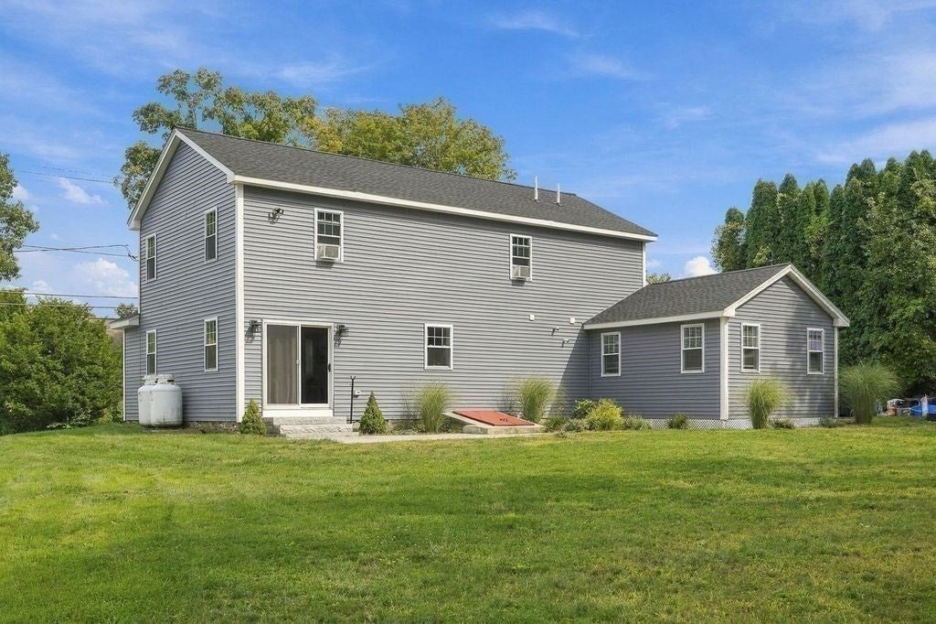 28 Ash St, Webster, MA Photo #29