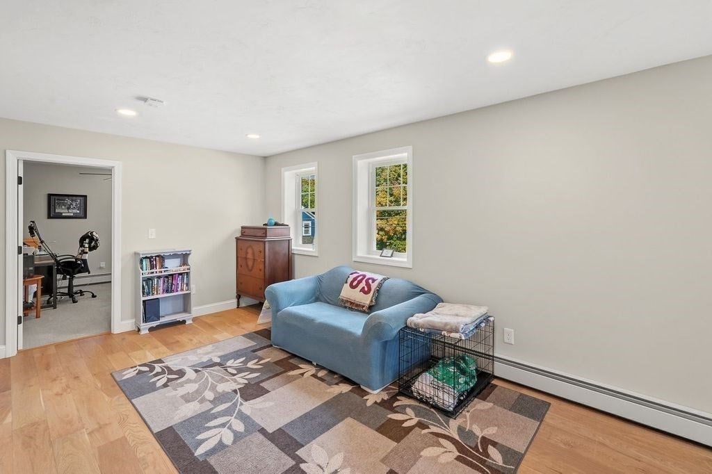 28 Ash St, Webster, MA Photo #19