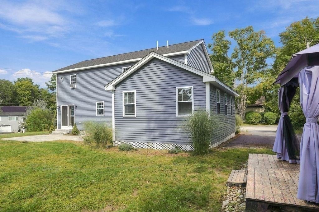 28 Ash St, Webster, MA Photo #33