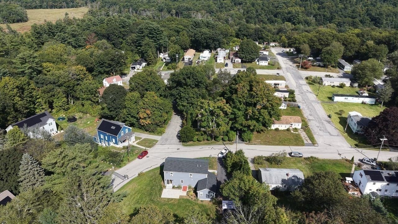 28 Ash St, Webster, MA Photo #36
