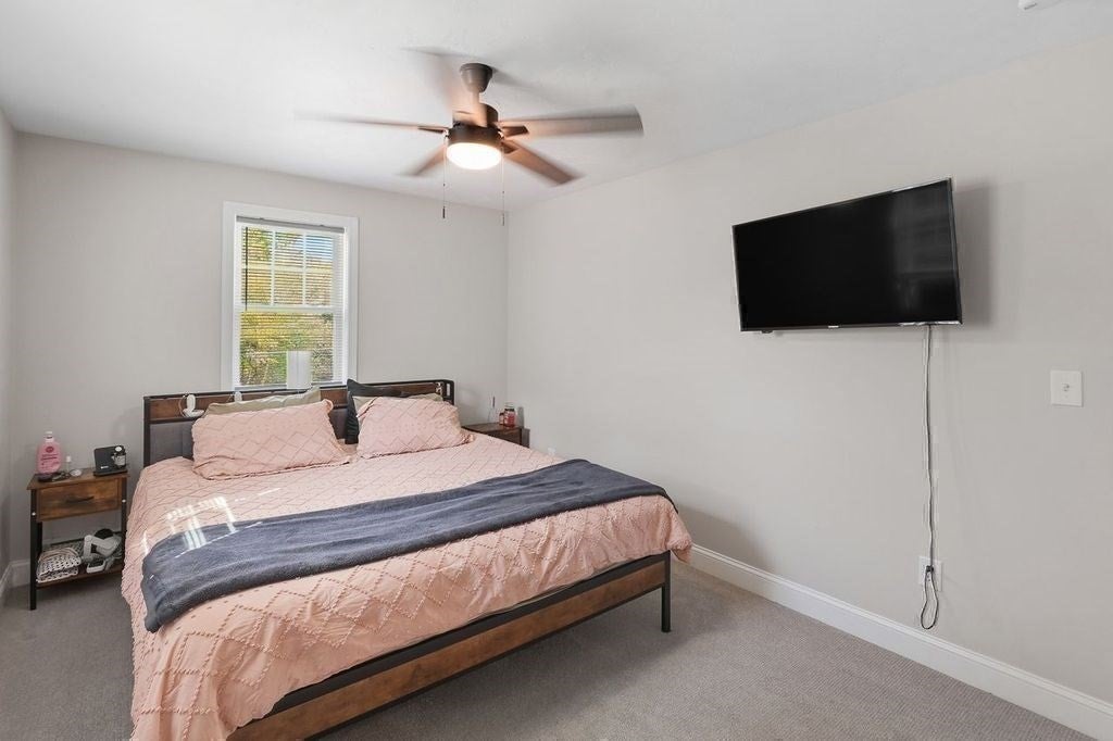 28 Ash St, Webster, MA Photo #21