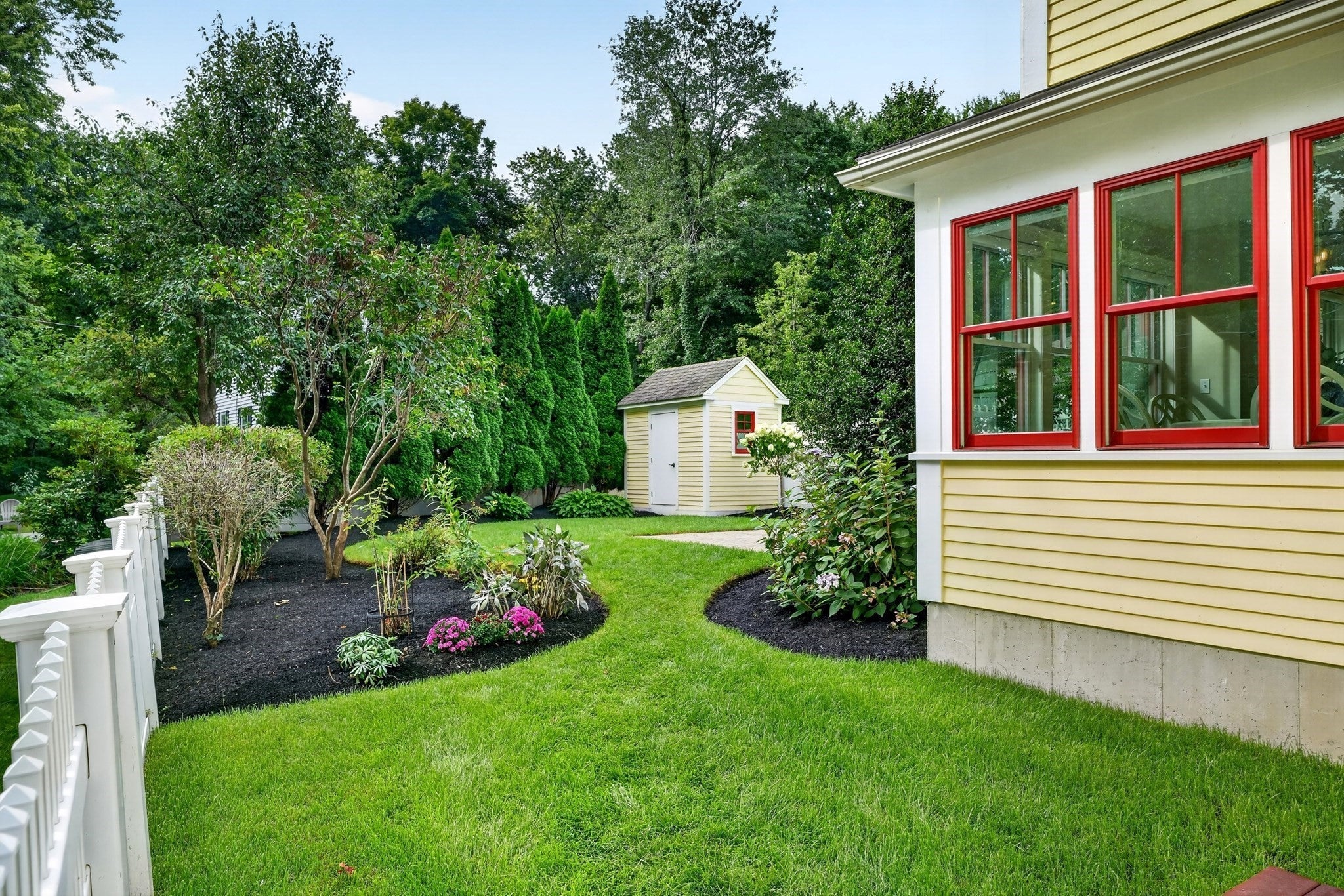 95 Woburn St, Lexington, MA Photo #33