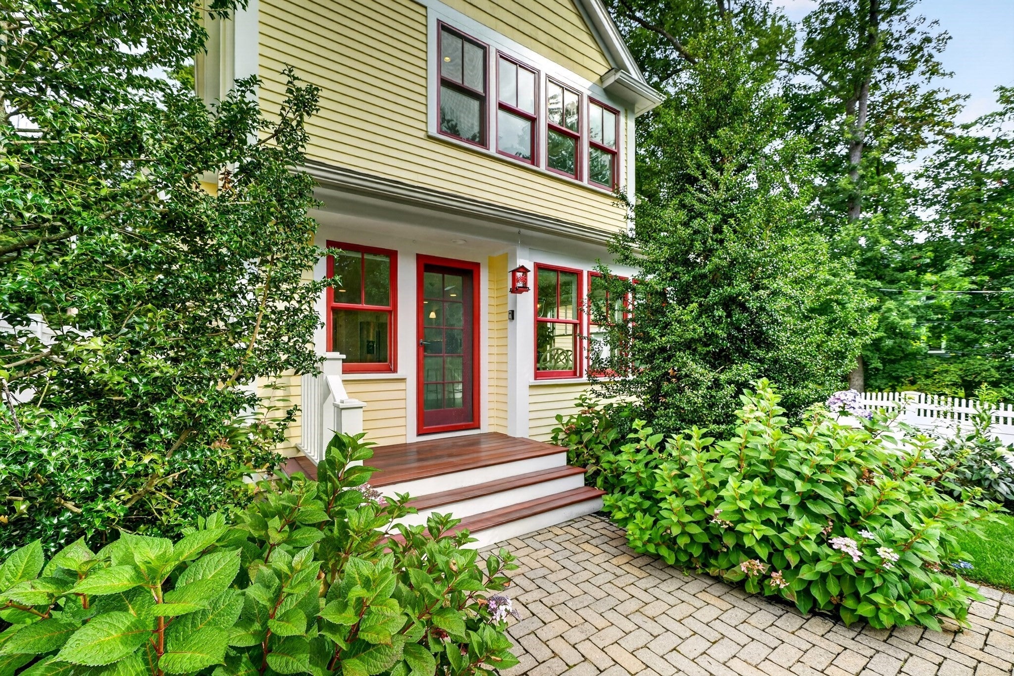 95 Woburn St, Lexington, MA Photo #34