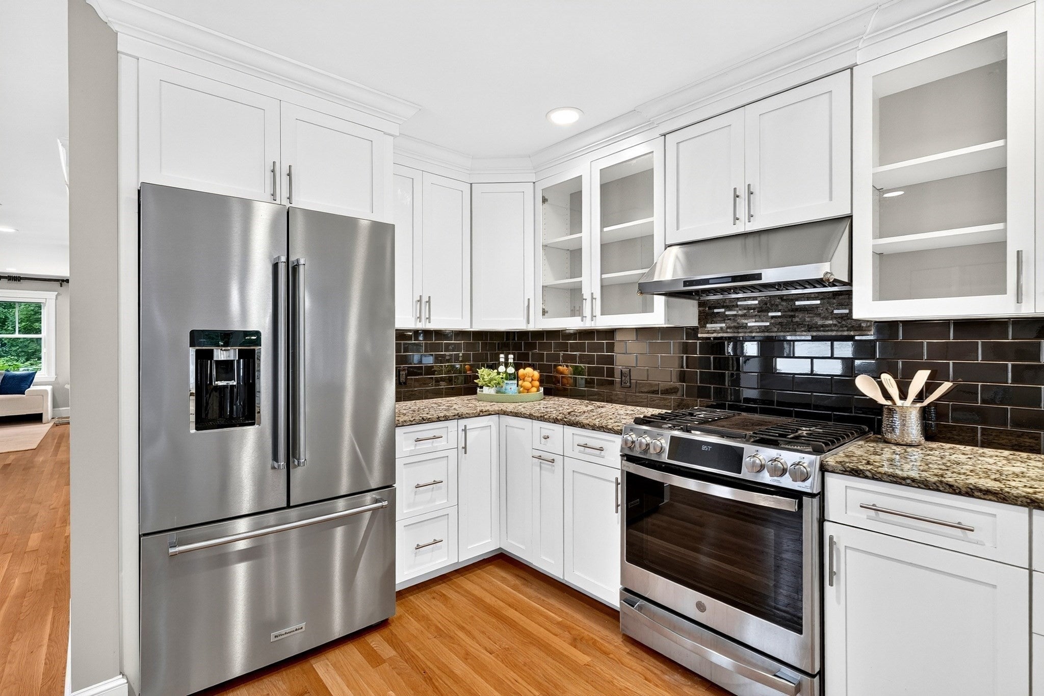 95 Woburn St, Lexington, MA Photo #6