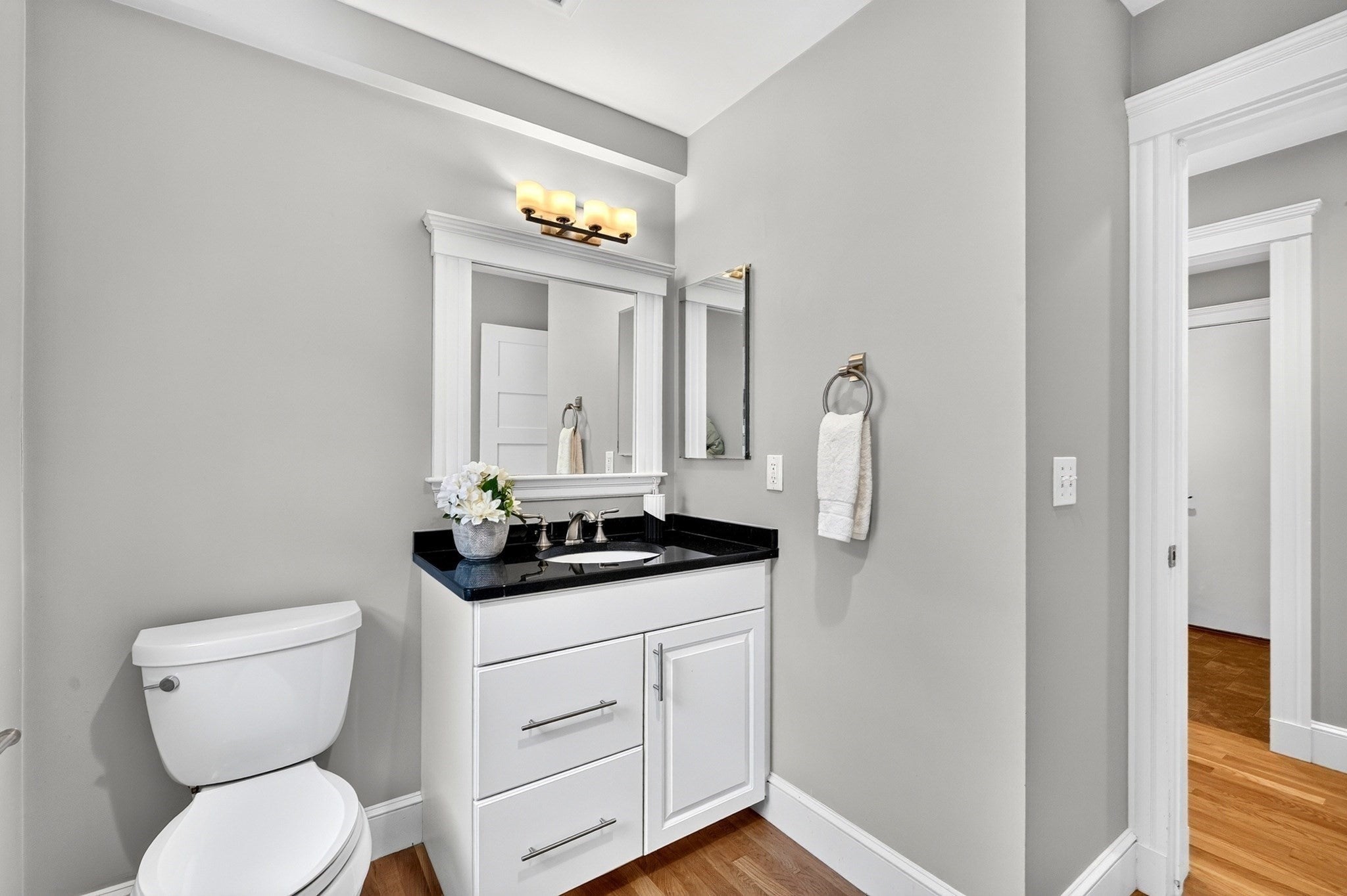 95 Woburn St, Lexington, MA Photo #15