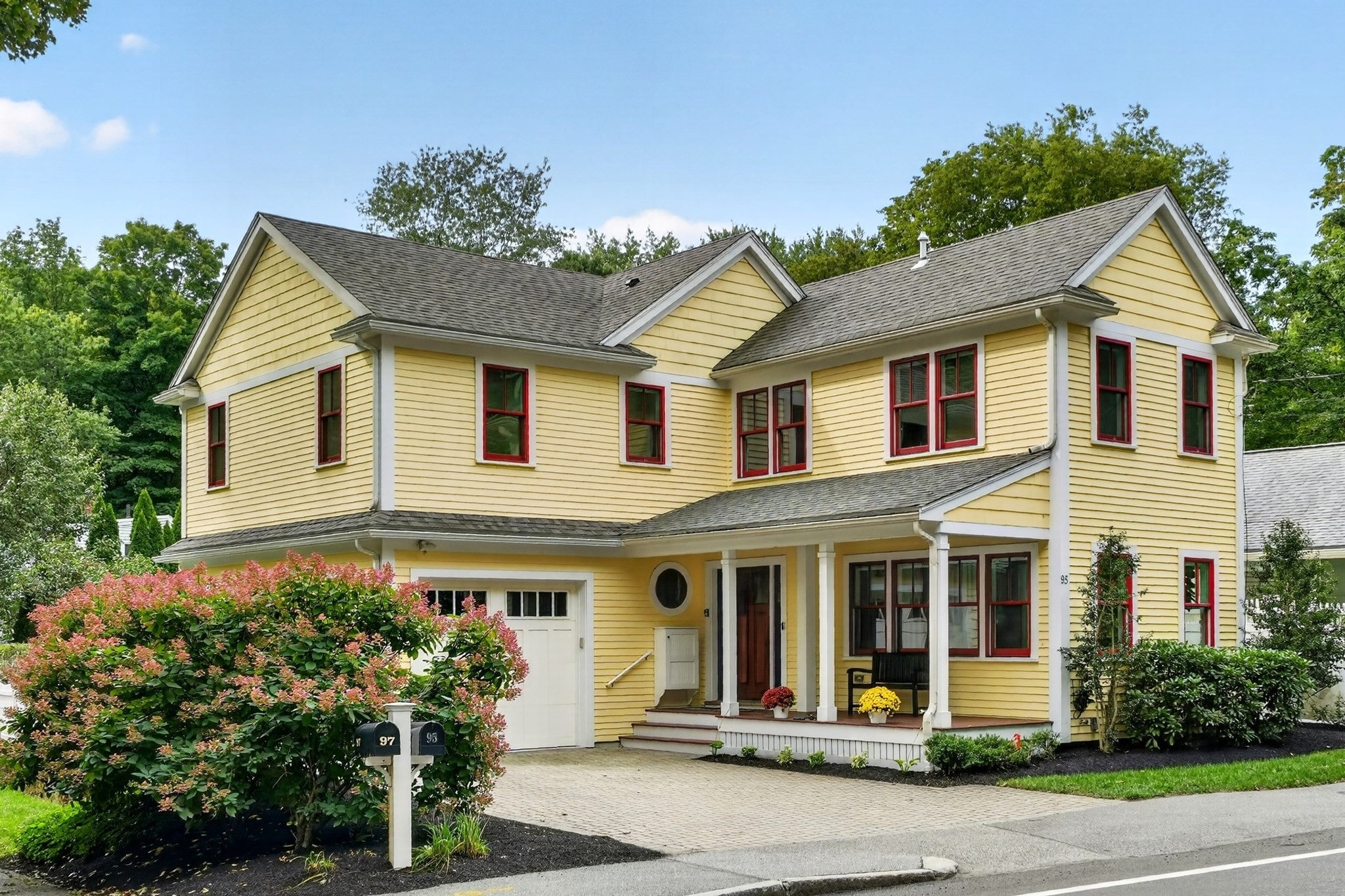 95 Woburn St, Lexington, MA Photo #1