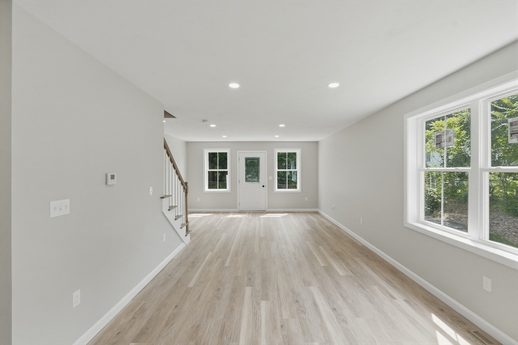 71 Pine St #A, Warren, MA, 71 Pine St #A, Warren, MA Photo #8