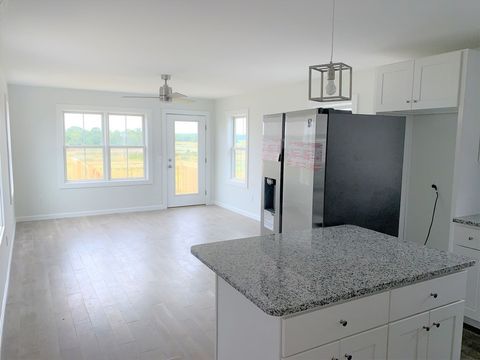 17 North End Blvd A Salisbury MA 01952