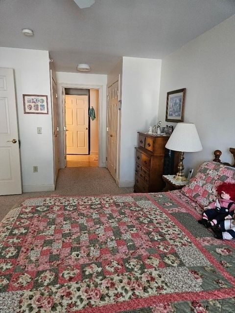 7 Crescent Way 315 Sturbridge MA 01518