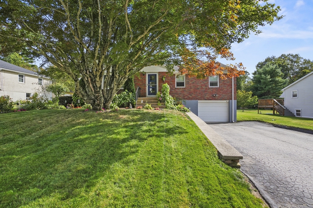 5 Leonard Avenue