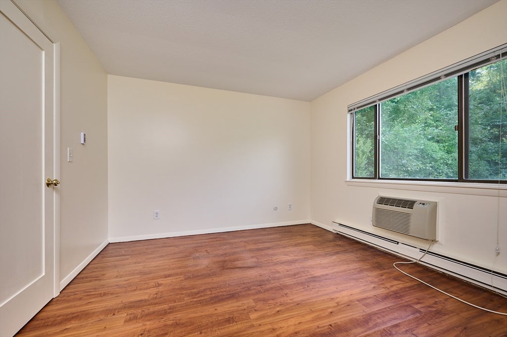 170 E Hadley Rd #85, Amherst, MA, 170 E Hadley Rd #85, Amherst, MA Photo #9