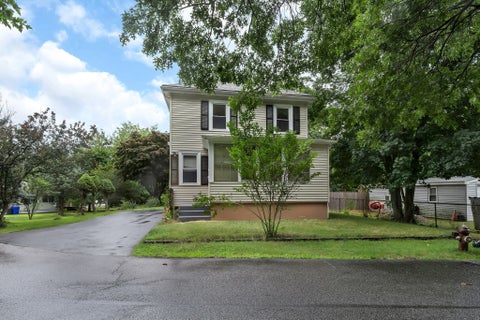 Photo of 2 Clarendon St, Taunton, MA 02780 (MLS # 73591872)