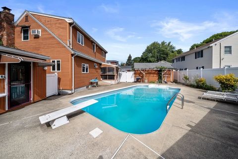 37 Arbor St Lynn MA 01902