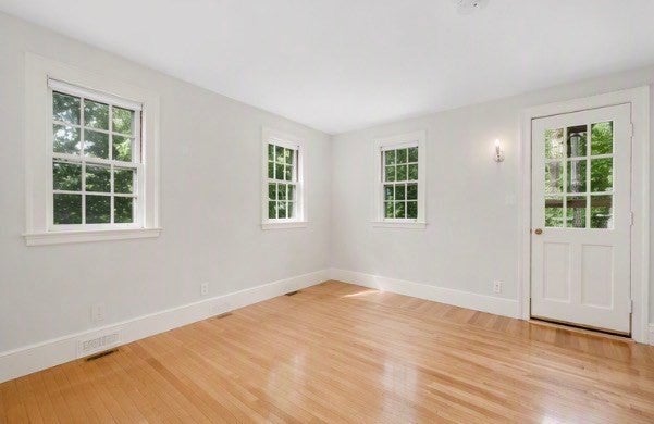 41 Locust Ave, Lexington, MA Photo #8