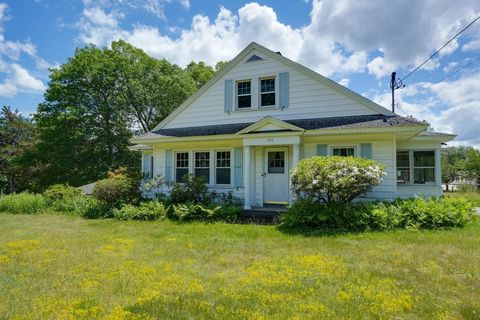 Photo of 162-164 E Main St, Northborough, MA 01532 (MLS # 73548165)