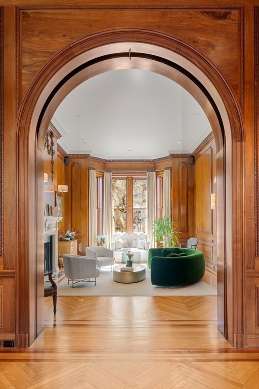 3 Commonwealth Avenue 1