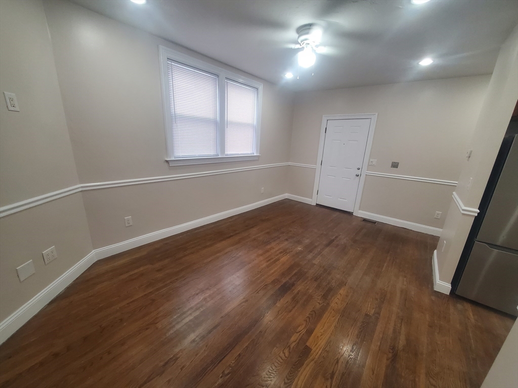 854 Dorchester Ave 1