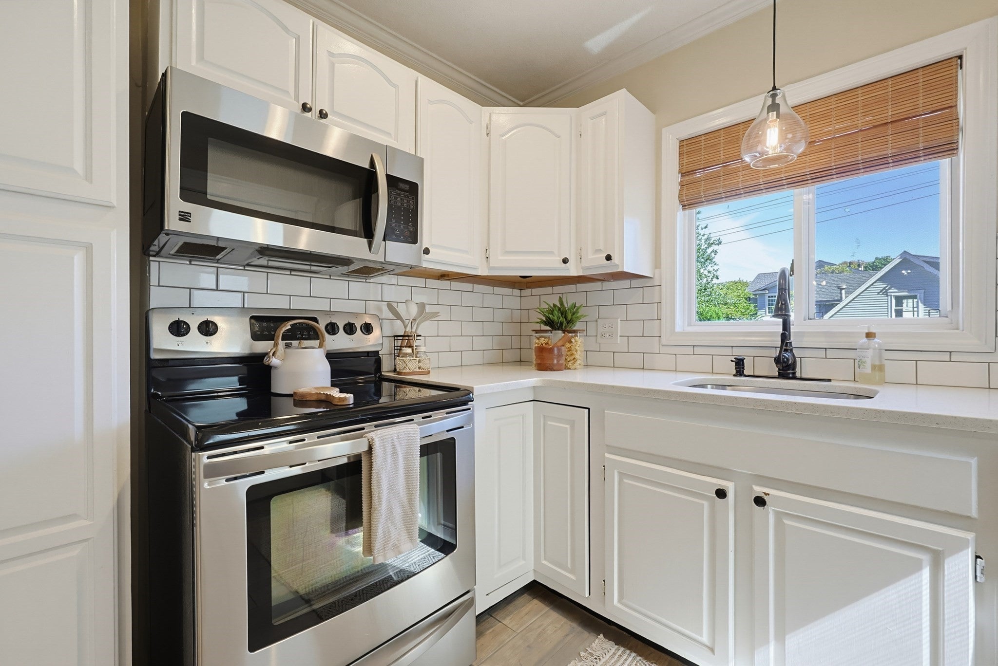 49 Katherine Rd, Stoneham, MA Photo #6