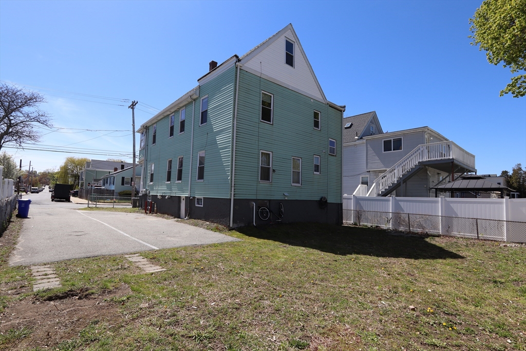 444 Bryant St