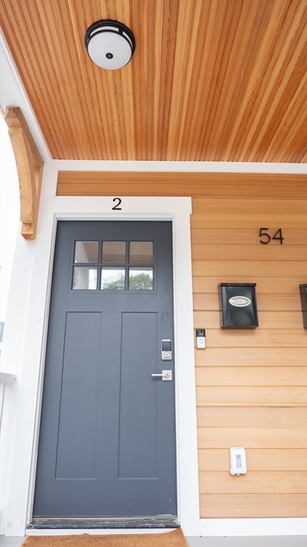 54 Lowden Ave 2