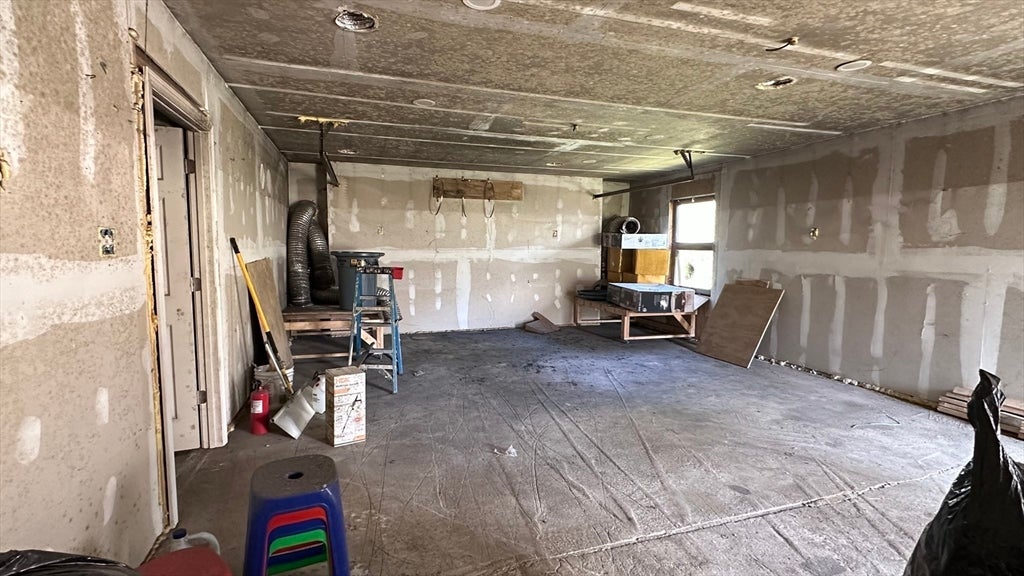 266 Brookfield Rd, Charlton, MA Photo #24