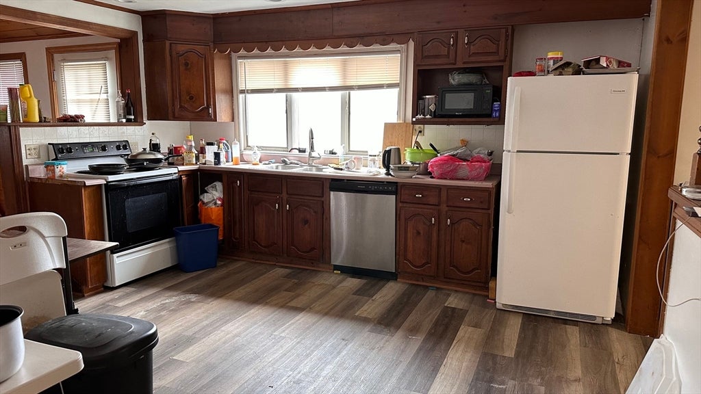 266 Brookfield Rd, Charlton, MA Photo #5