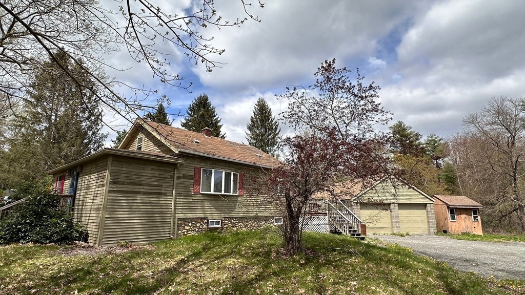 266 Brookfield Rd, Charlton, MA Photo #3