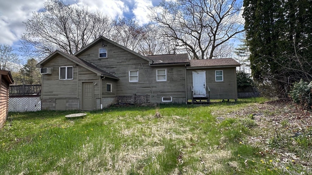 266 Brookfield Rd, Charlton, MA Photo #4