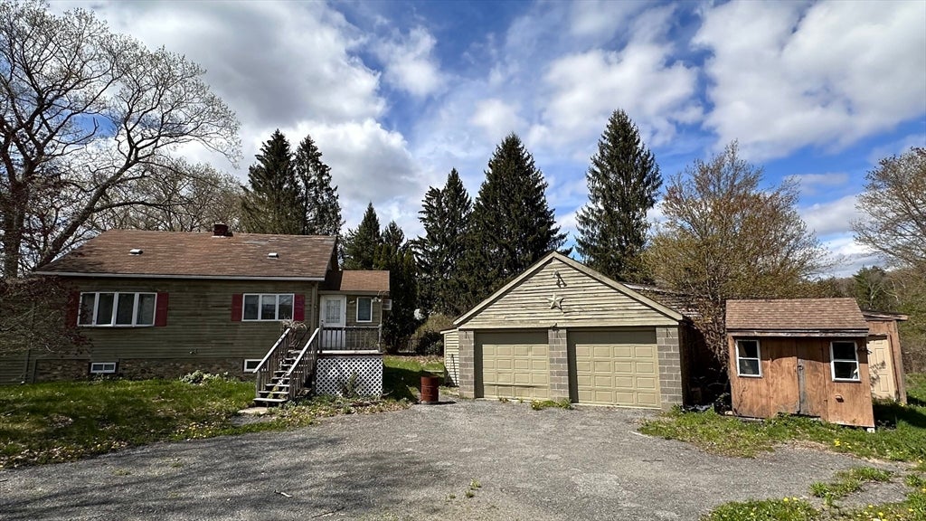 266 Brookfield Rd, Charlton, MA Photo #1