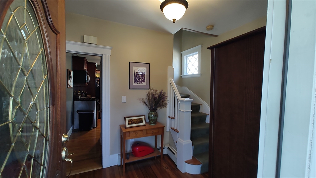 42 Freeman Ave, Everett, MA Photo #8