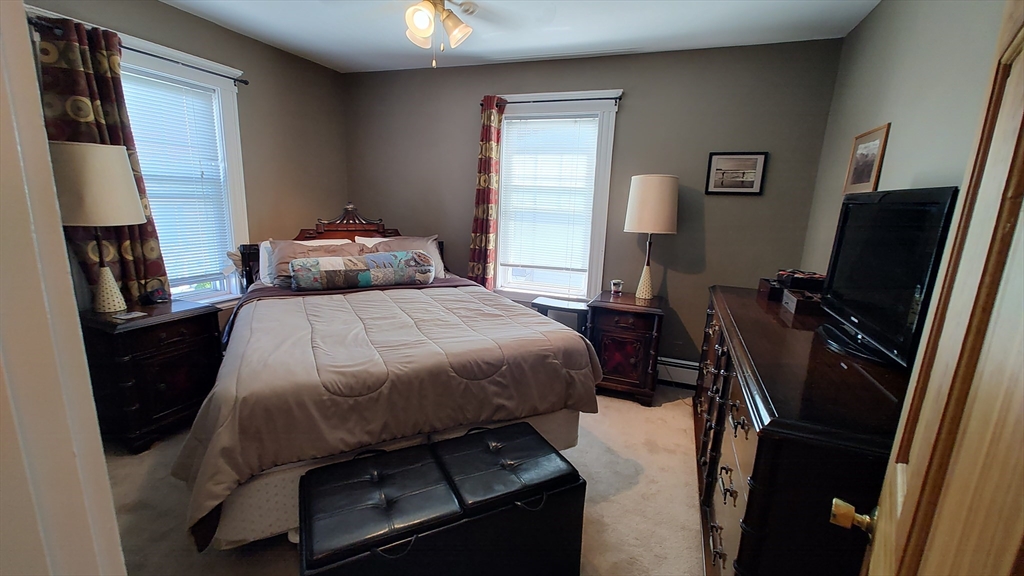 42 Freeman Ave, Everett, MA Photo #25