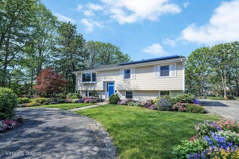 27 Madeline Road Falmouth MA 02536