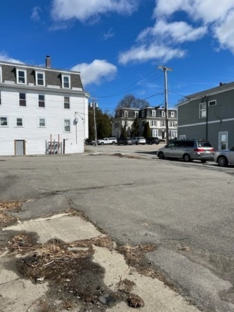 63 Main St