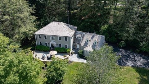 6 Brewer Way Hingham MA 02043