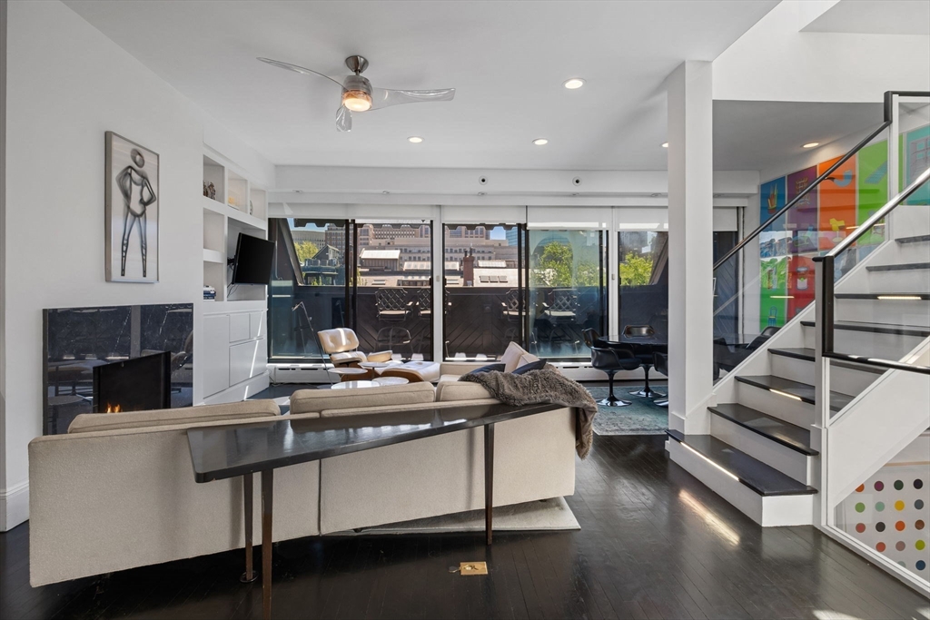 81 Marlborough Street PH