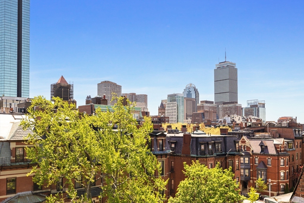 81 Marlborough Street PH
