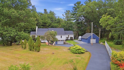 Photo of 150-R Winona St, Peabody, MA 01960 (MLS # 73587264)
