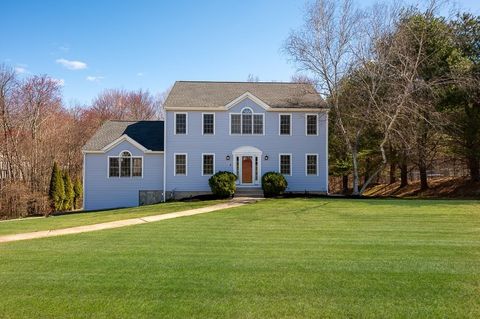 7 Farmington Dr Shrewsbury MA 01545