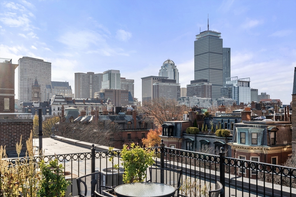 255 Beacon St 43