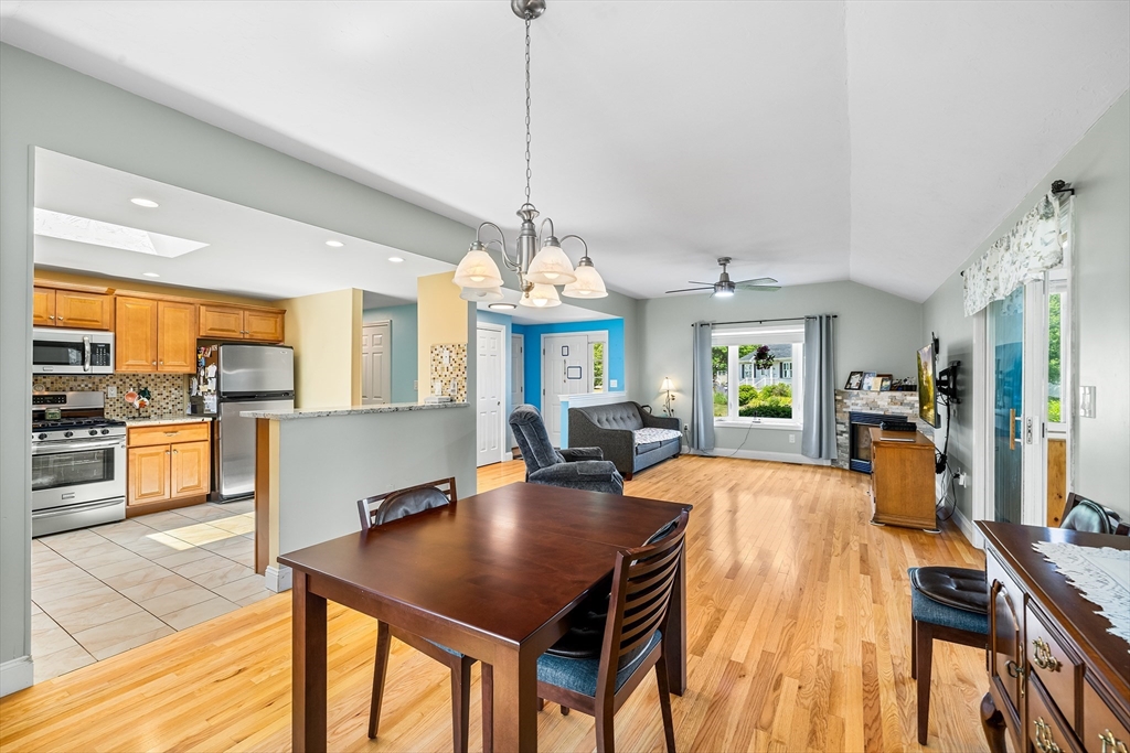 105 Crystal Water Dr 105