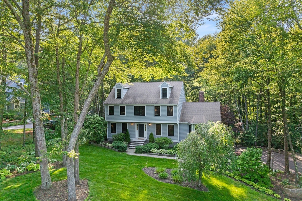 39 Blueberry Ln